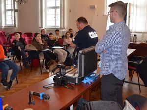 Policjanci na Pomorskim Tygodniu Edukacji Prawnej
