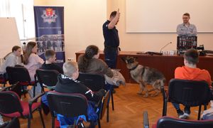 Policjanci na Pomorskim Tygodniu Edukacji Prawnej
