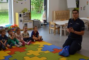 Spotkanie policjantów z przedszkolakami