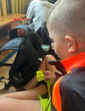 Policjantka na spotkaniu z dziećmi