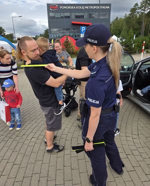 Policjanci na spotkaniu z mieszkańcami