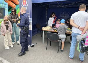 Policjanci na spotkaniu z mieszkańcami