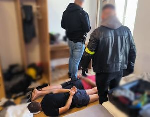 Policjanci zatrzymali dwóch mężczyzn