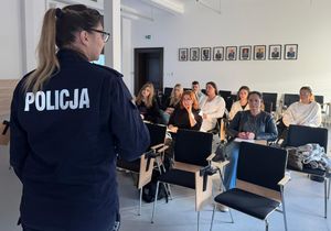 Policjanci na spotkaniu ze studentami