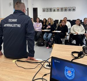 Policjanci na spotkaniu ze studentami