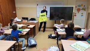Spotkania policjantów z dziećmi i młodzieżą