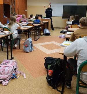 Spotkania policjantów z dziećmi i młodzieżą