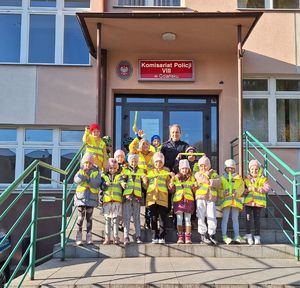 Policjanci na spotkaniu z dziećmi