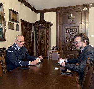 Policjanci na konferencji