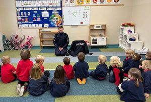 Spotkania policjantów z dziećmi i młodzieżą