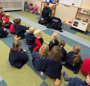 Spotkania policjantów z dziećmi i młodzieżą
