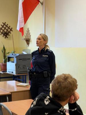 Spotkania policjantów z dziećmi i młodzieżą