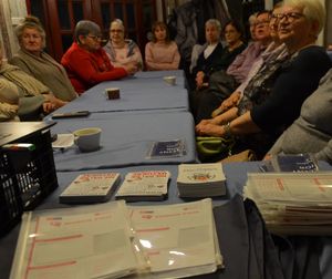 Policjanci na spotkaniu z seniorami