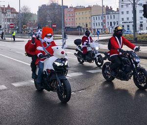 Zabezpieczenie parady Mikołaje na motocyklach