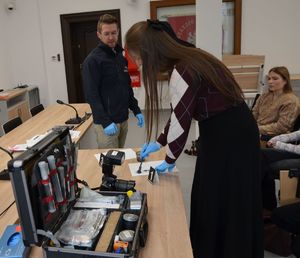 Policjanci na spotkaniu ze studentami