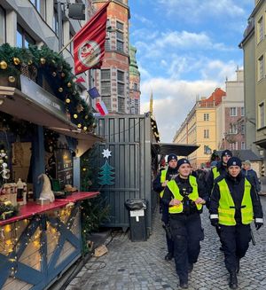 Patrole na Gdańskim Jarmarku Bożonarodzeniowym