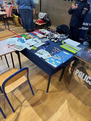 Ulotki promocyjne rozdawane podczas finału WOŚP