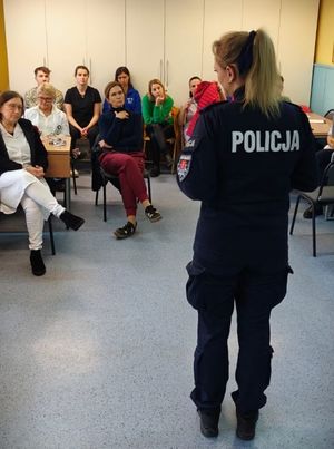 Funkcjonariusze przeprowadzili szkolenie dla personelu szpitala