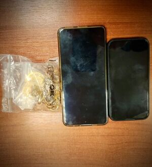 Przedmioty zabezpieczone przez policjantów